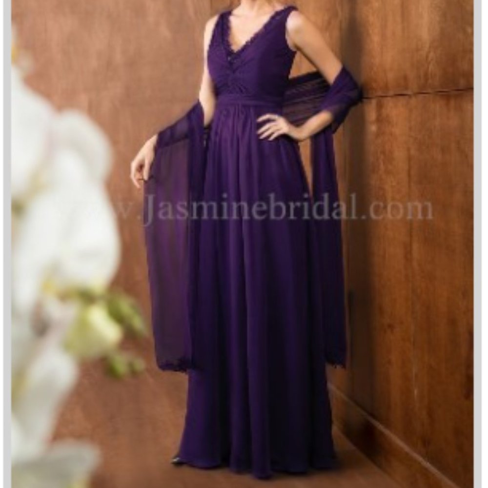 Jade by Jasmine Mother's Gown